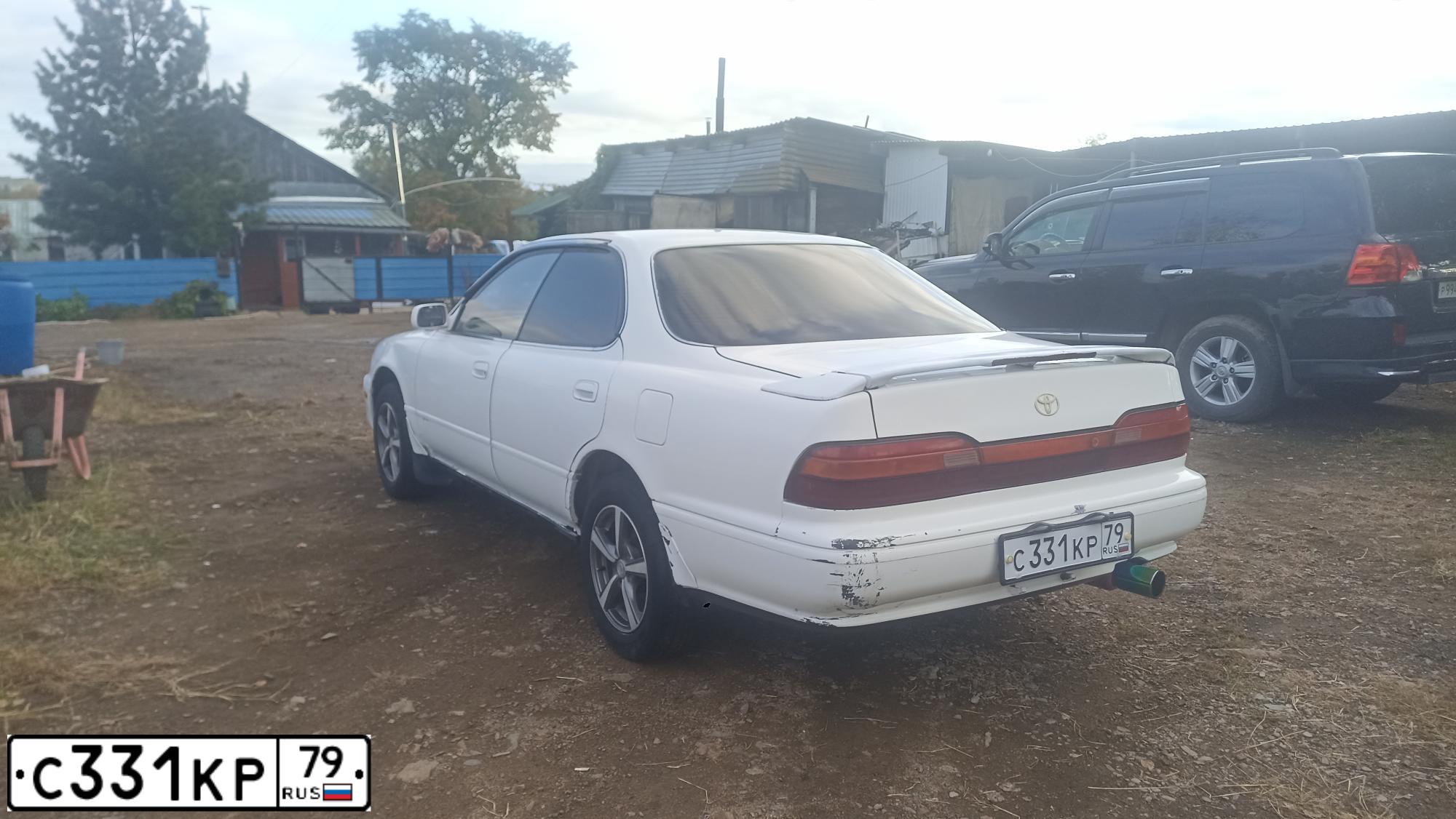 Фото автомобиля TOYOTA VISTA, 1994 — госномер С331КР79