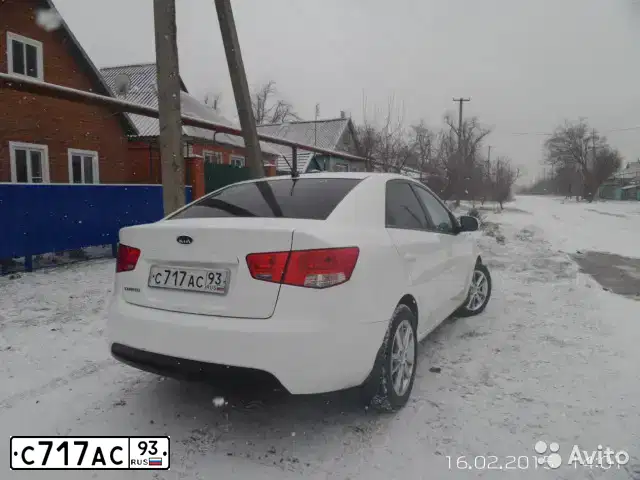 Фото автомобиля KIA, 2003 — госномер С717АС93