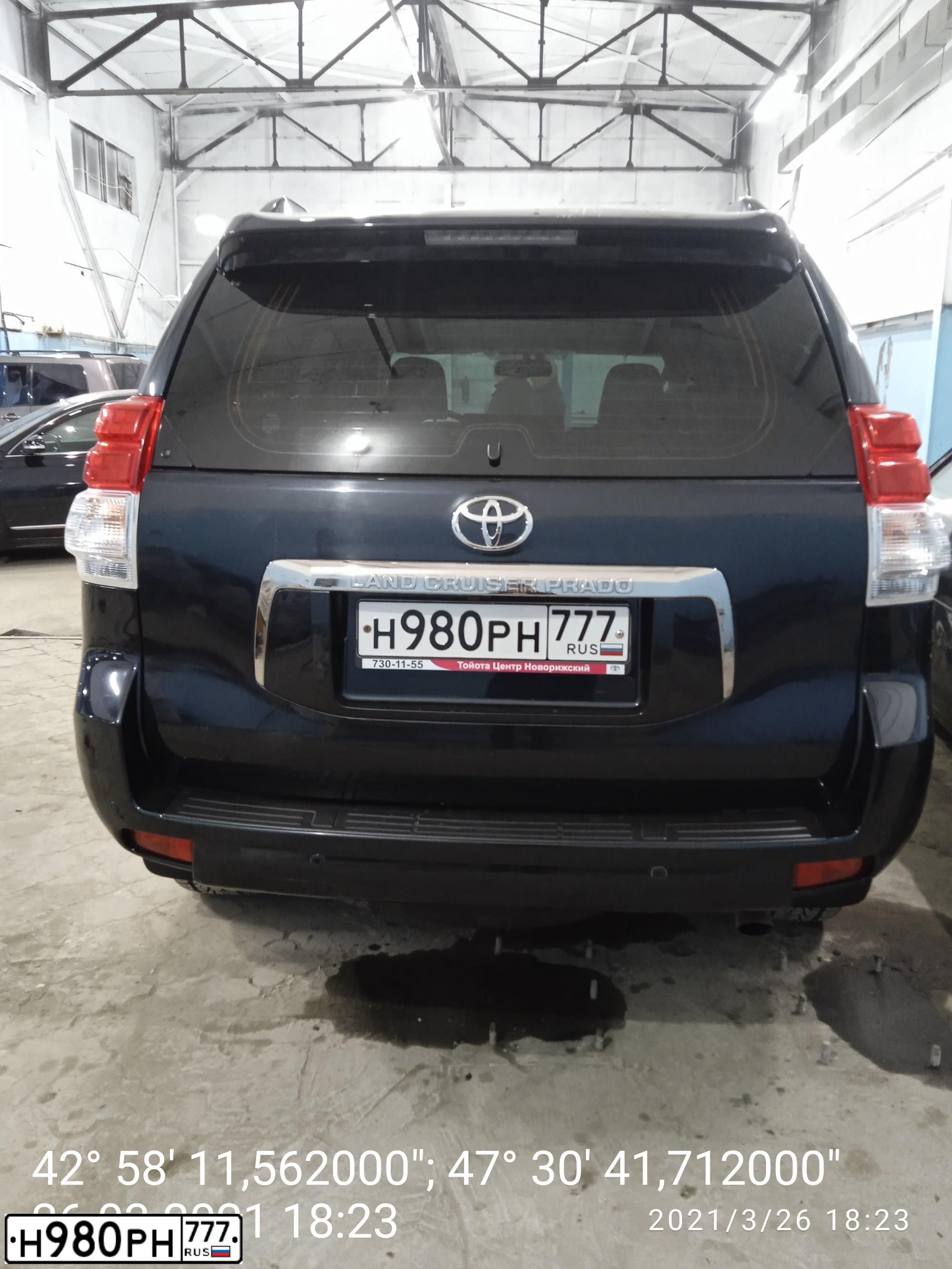 Фото автомобиля TOYOTA LAND CRUISER 150, 2011 — госномер В191УВ797. Цвет: СЕРЫЙ ТЕМНЫЙ