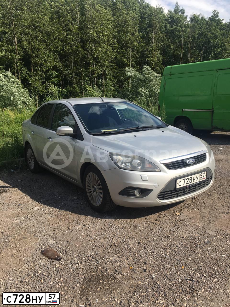 Фото автомобиля FORD FOCUS, 2011 — госномер Х451КЕ977. Цвет: СЕРЕБРИСТЫЙ