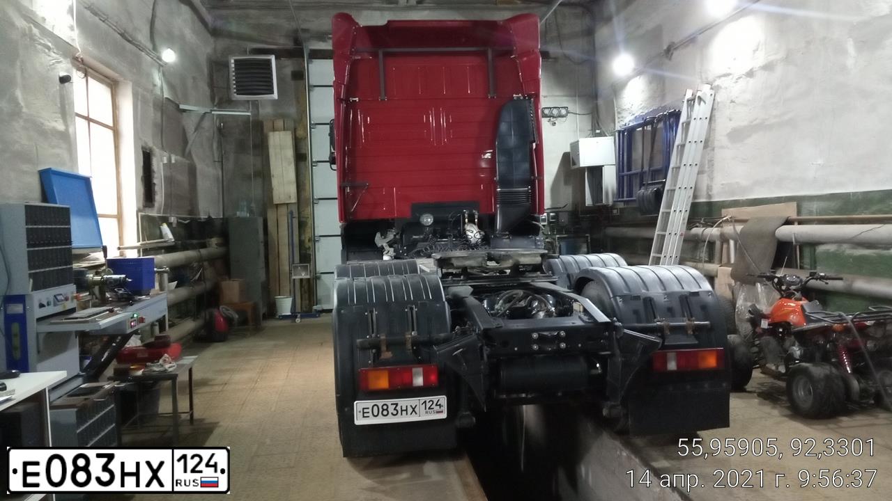 Фото автомобиля МАЗ 6430B9-1421-020, 2017 — госномер В863НР155