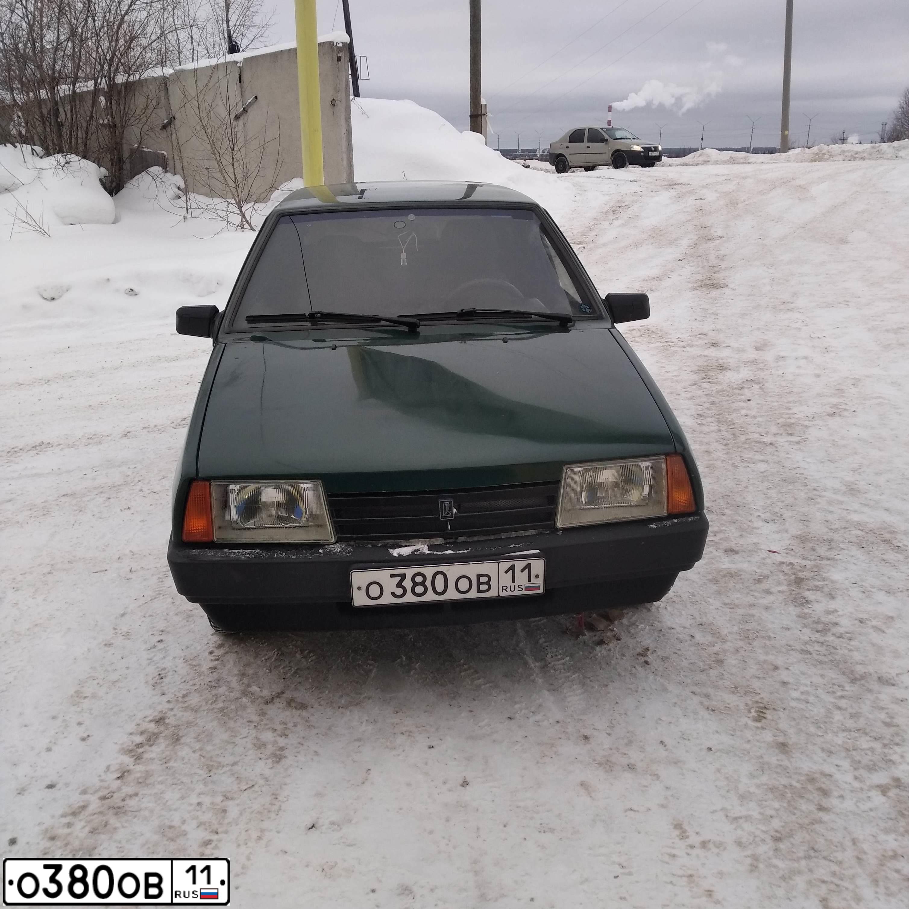 Фото автомобиля LADA 2109 SAMARA, 1998 — госномер М039УО35. Цвет: ЗЕЛЕНЫЙ