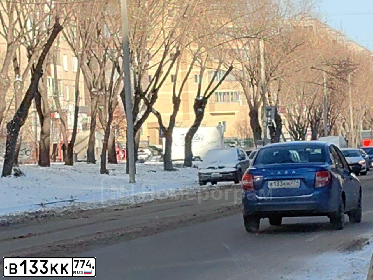 Фото автомобиля BMW SERIE 5, 2014 — госномер В133КК774. Цвет: ЧЕРНЫЙ