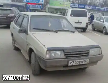 Фото автомобиля LADA 2112 LADA, 2002 — госномер Х710МВ161. Цвет: СЕРЕБРИСТЫЙ СЕРО-ЗЕЛЕНЫЙ