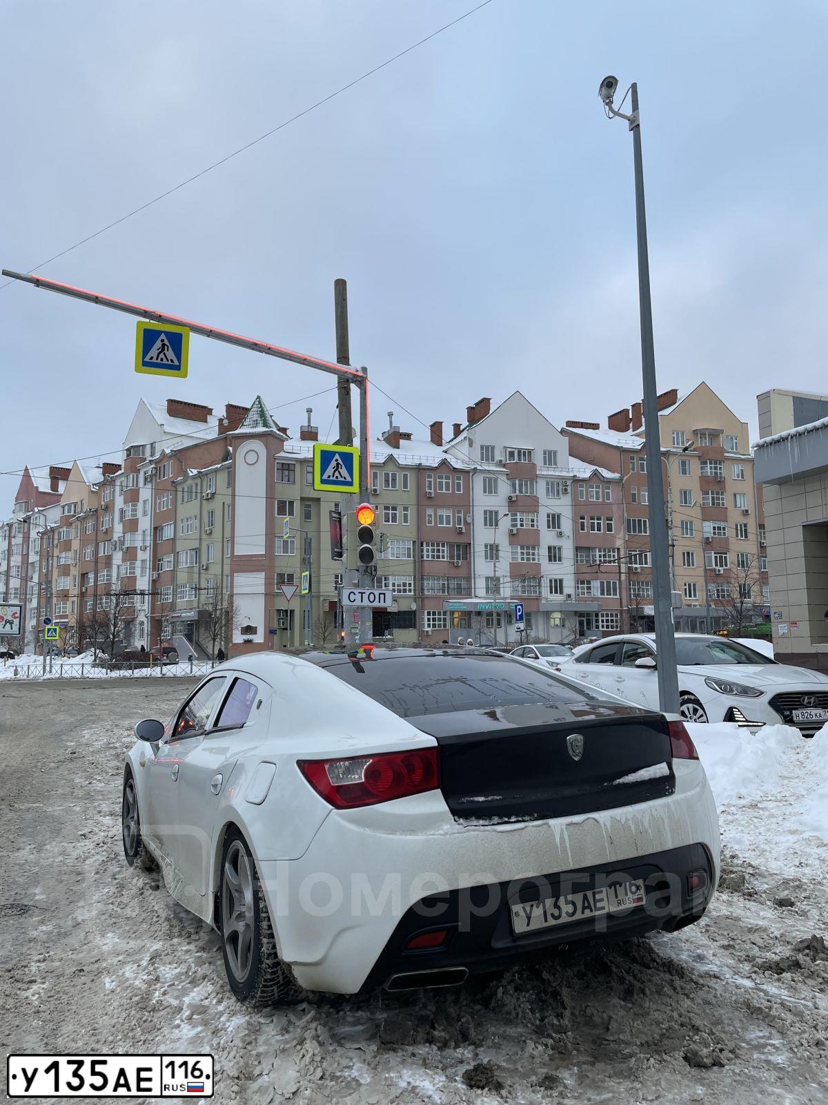 Фото автомобиля TAGAZ AQUILA, 2014 — госномер У135АЕ116. Цвет: БЕЛЫЙ
