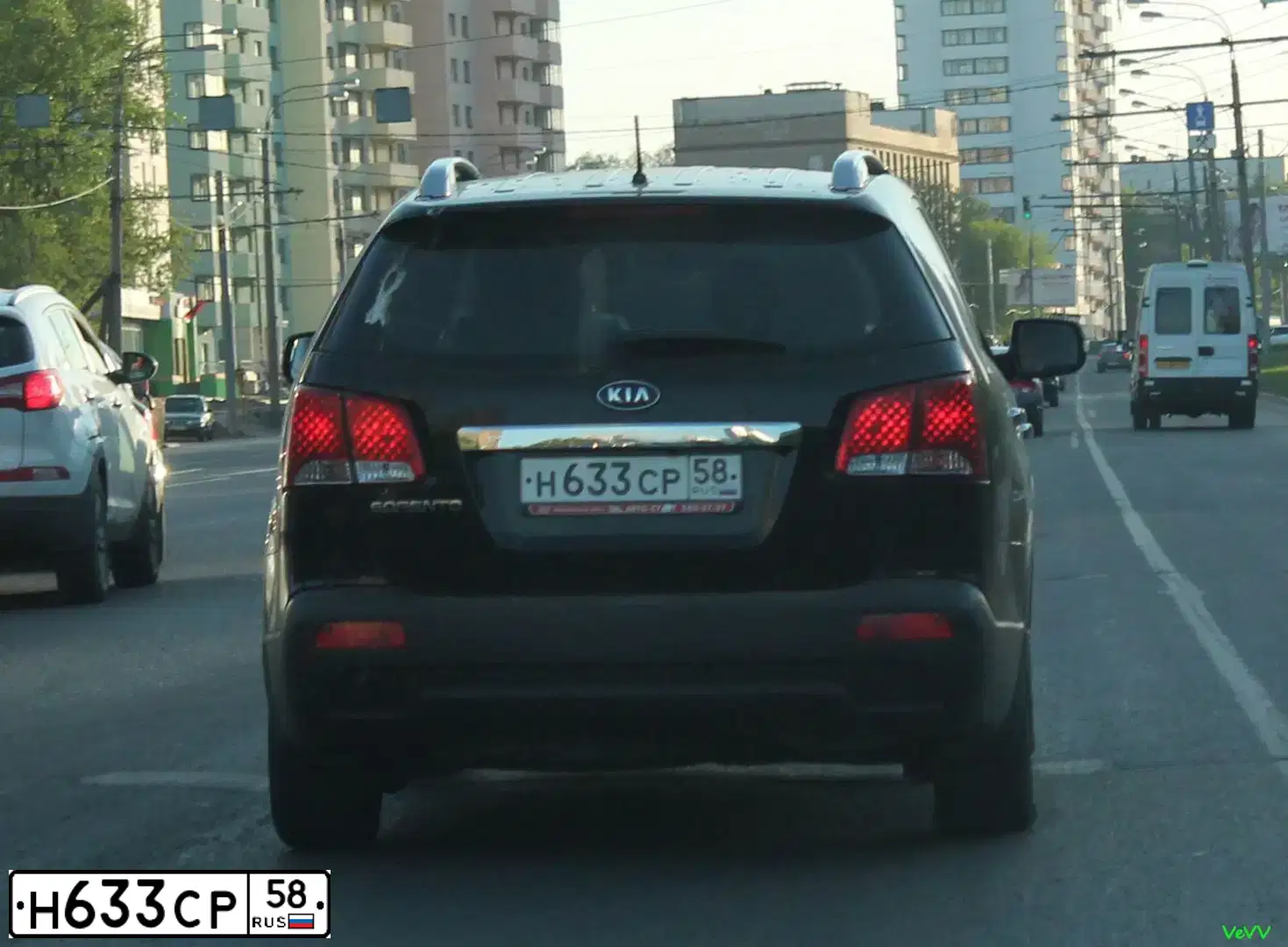 Фото автомобиля KIA SORENTO, 2011 — госномер Н633СР58. Цвет: ЧЕРНЫЙ