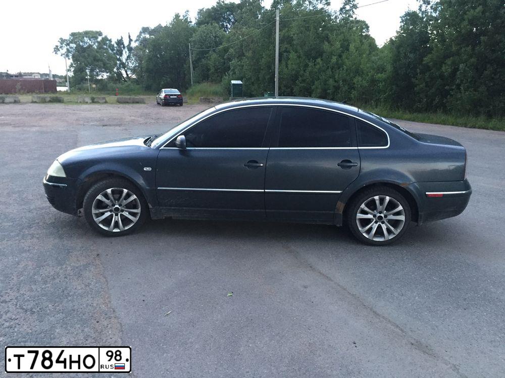 Фото автомобиля VOLKSWAGEN PASSAT, 2002 — госномер В126АУ147. Цвет: ТЕМНО-СЕРЫЙ