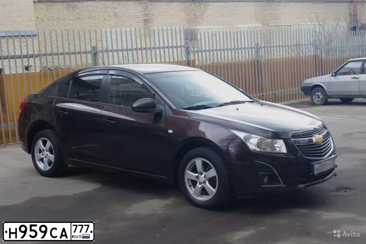 Фото автомобиля SKODA RAPID, 2017 — госномер Н959СА777. Цвет: ЧЕРНЫЙ