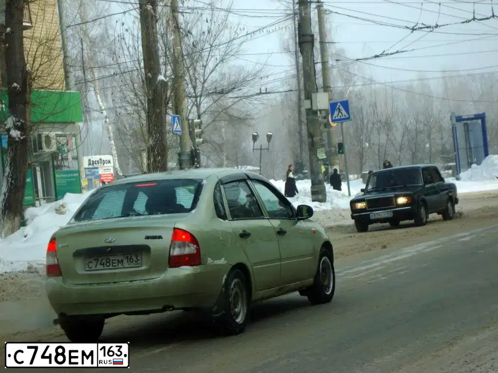 Фото автомобиля LADA 1118 KALINA, 2006 — госномер А529МВ126. Цвет: СВЕТЛО-ЗЕЛЕНЫЙ ПЕРЛАМУТР