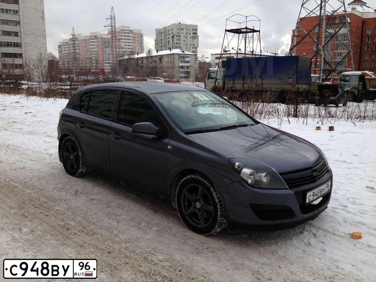 Фото автомобиля OPEL ASTRA, 2006 — госномер А693ТН156. Цвет: СЕРЫЙ