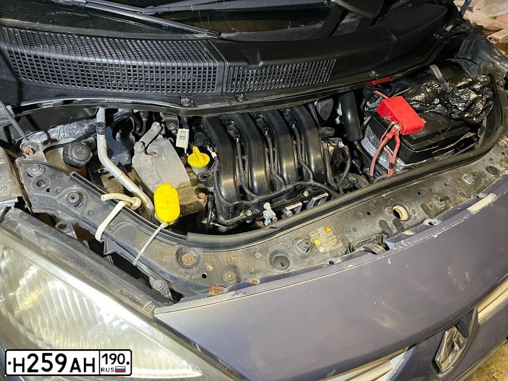 Фото автомобиля RENAULT SCENIC, 2007 — госномер О247ОС797. Цвет: СЕРЫЙ