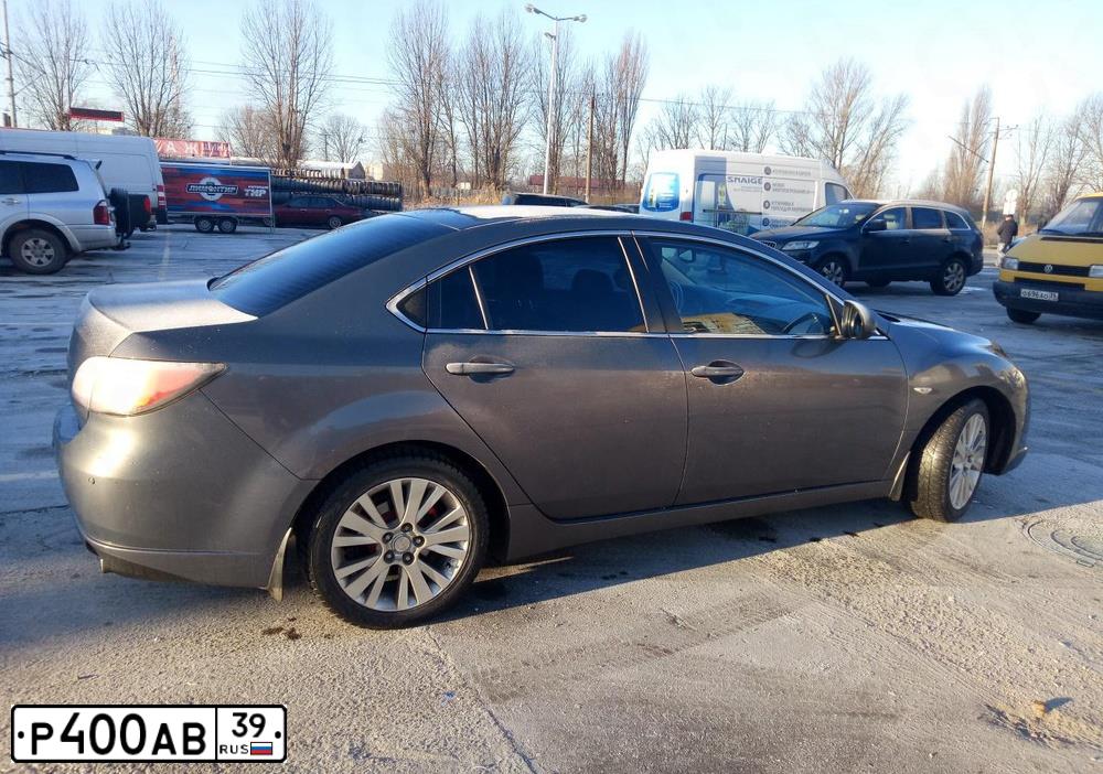 Фото автомобиля MAZDA 6, 2008 — госномер Р400АВ39. Цвет: СЕРЫЙ