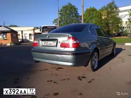 Фото автомобиля BMW SERIE 3, 2002 — госномер Х392АА77. Цвет: ЗЕЛЕНЫЙ