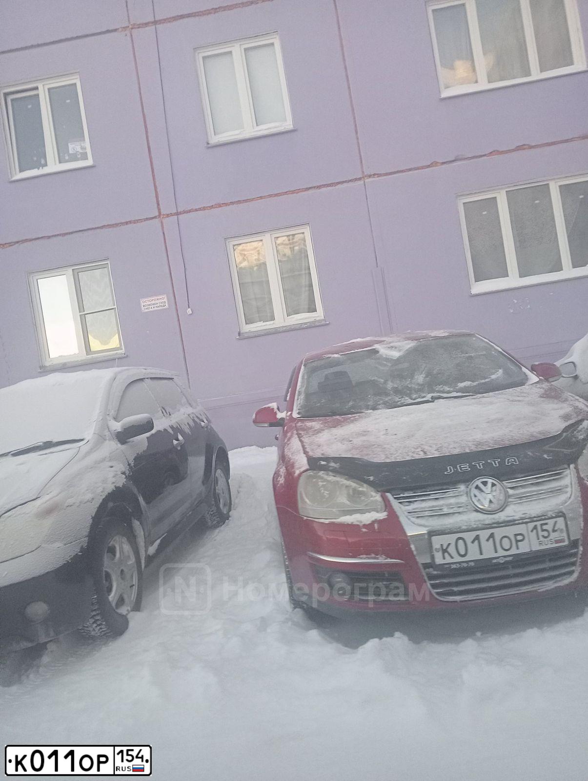 Фото автомобиля VOLKSWAGEN JETTA, 2007 — госномер Т654ЕА154. Цвет: ВИШНЕВЫЙ