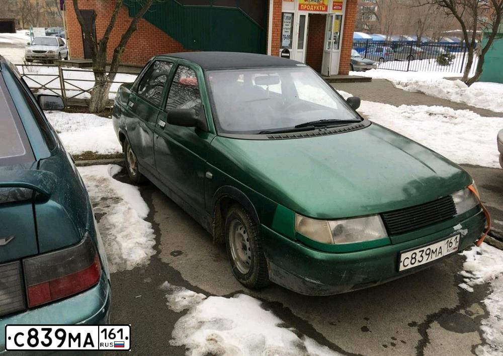 Фото автомобиля LADA 2110 LADA, 1998 — госномер О984НМ199. Цвет: СЕРЕБРИСТЫЙ ЯРКО-ЗЕЛЕНЫЙ