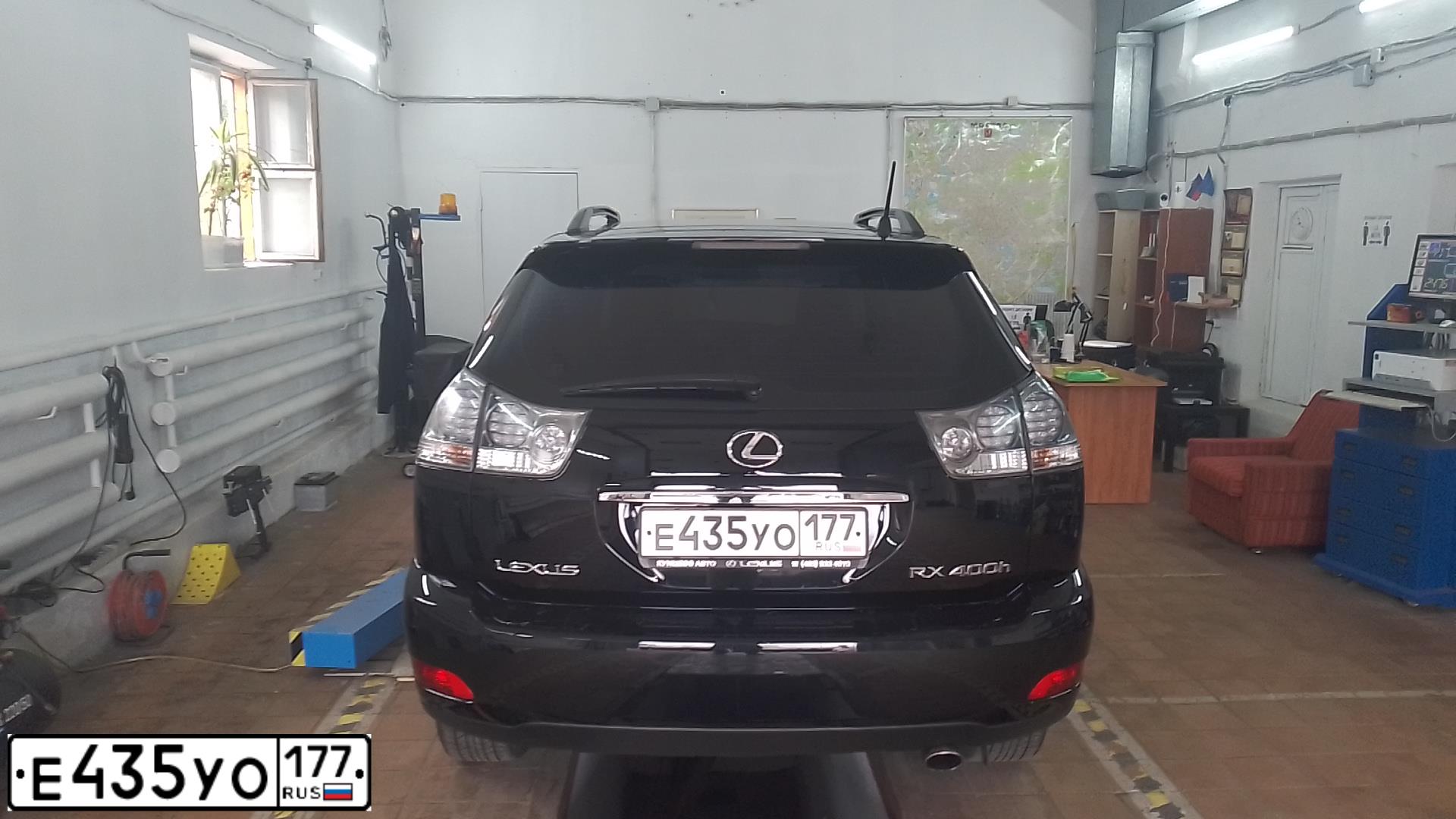 Фото автомобиля LEXUS RX, 2007 — госномер Е435УО177. Цвет: ЧЕРНЫЙ