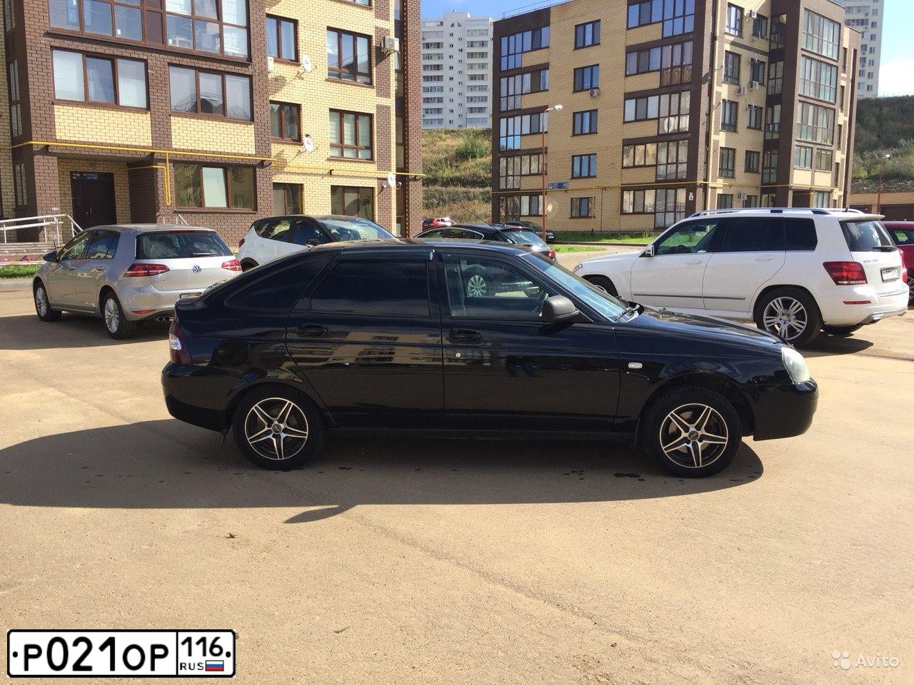 Фото автомобиля LADA 2172 PRIORA, 2012 — госномер Р381ТМ73. Цвет: Сине-Черный