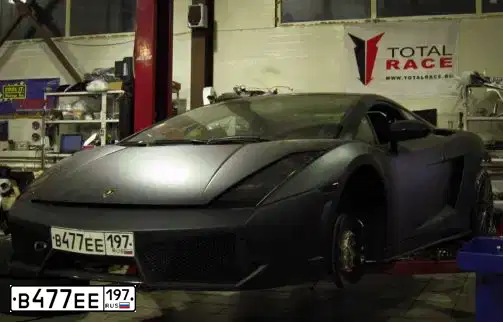 Фото автомобиля LAMBORGHINI GALLARDO, 2007 — госномер В477ЕЕ197. Цвет: ЧЕРНЫЙ