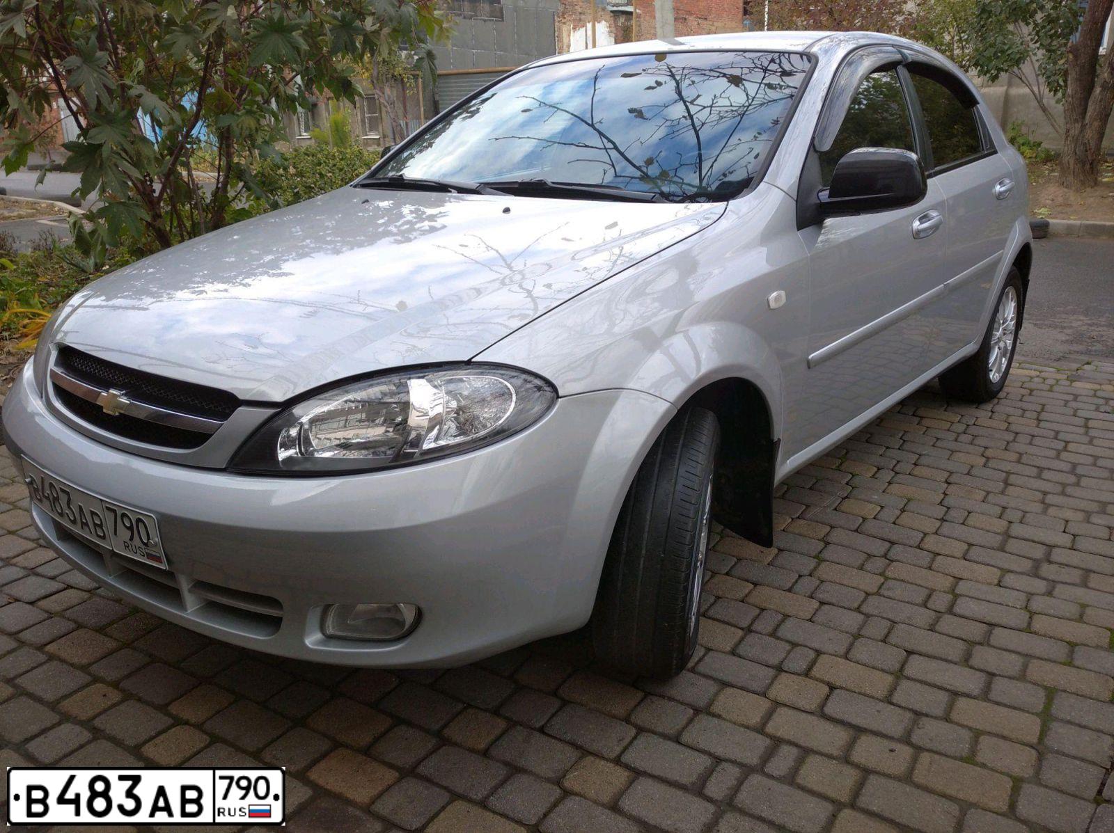 Фото автомобиля CHEVROLET LACETTI, 2009 — госномер К702КУ193. Цвет: СЕРЫЙ МЕТАЛЛИК