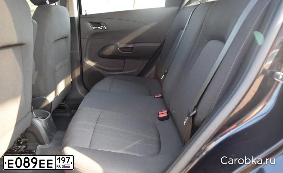 Фото автомобиля CHEVROLET T AVEO, 2012 — госномер Е089ЕЕ197. Цвет: ЧЕРНЫЙ
