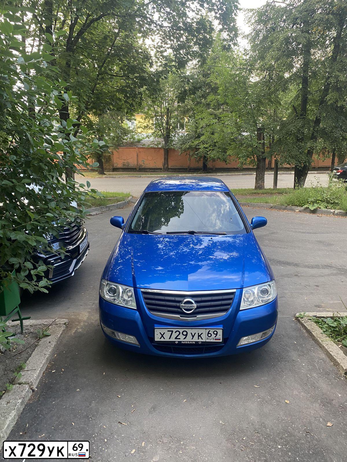 Фото автомобиля NISSAN ALMERA, 2006 — госномер Е283ТУ790. Цвет: синий