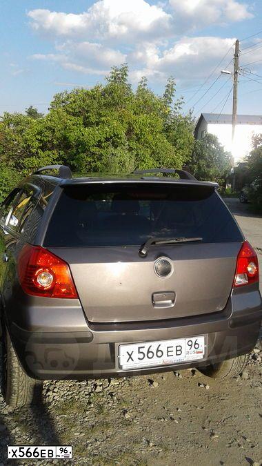 Фото автомобиля GEELY MK CROSS, 2012 — госномер Х566ЕВ96. Цвет: СТАЛЬНОЙ (СЕРЫЙ)