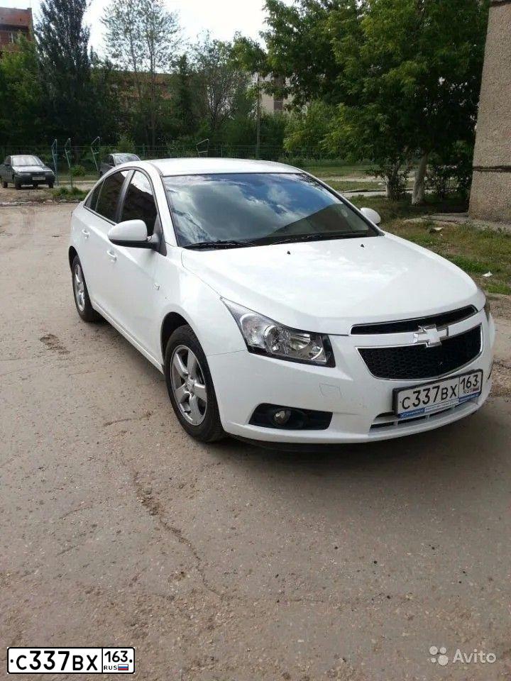 Фото автомобиля CHEVROLET CRUZE, 2012 — госномер В970ЕЕ126. Цвет: Белый