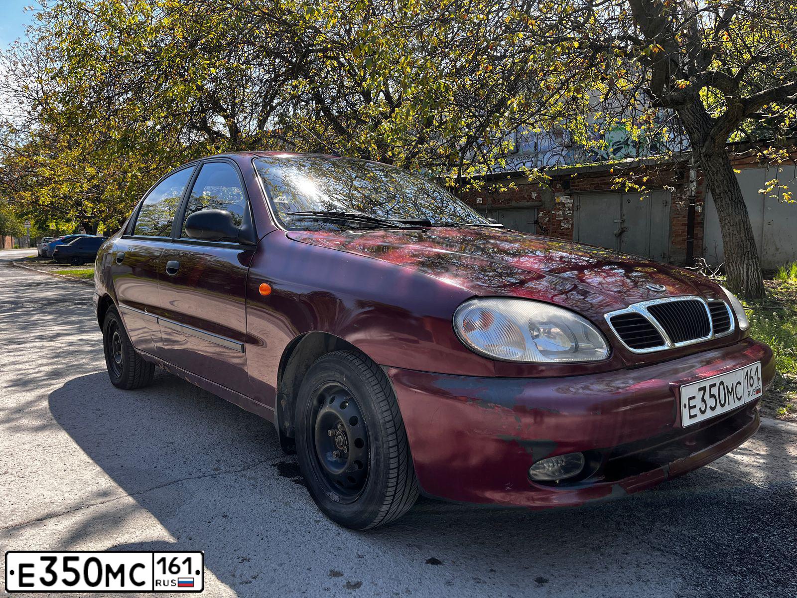 Фото автомобиля ZAZ Z SENS, 2007 — госномер Е350МС161. Цвет: Красный