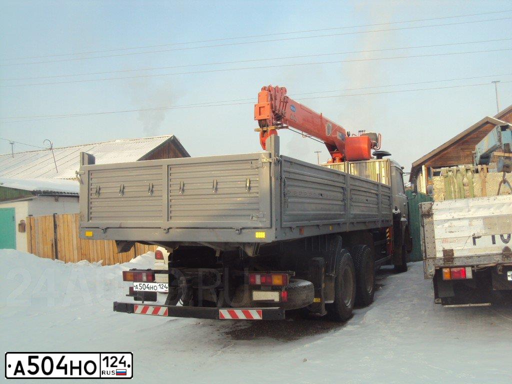 Фото автомобиля MAZ 6303 /6X4/, 2001 — госномер Е697КМ24. Цвет: Серый