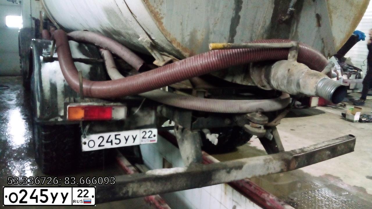 Фото автомобиля MAZ 5336 /4X2/, 2002 — госномер Т039АЕ174. Цвет: БЕЛО - СЕРЫЙ