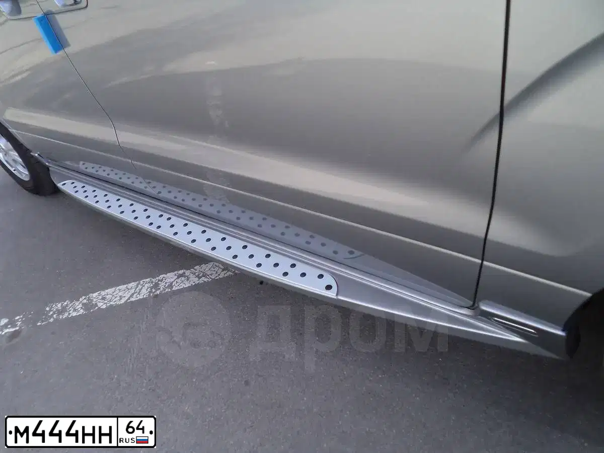 Фото автомобиля AUDI A6, 1999 — госномер М444НН64. Цвет: Белый