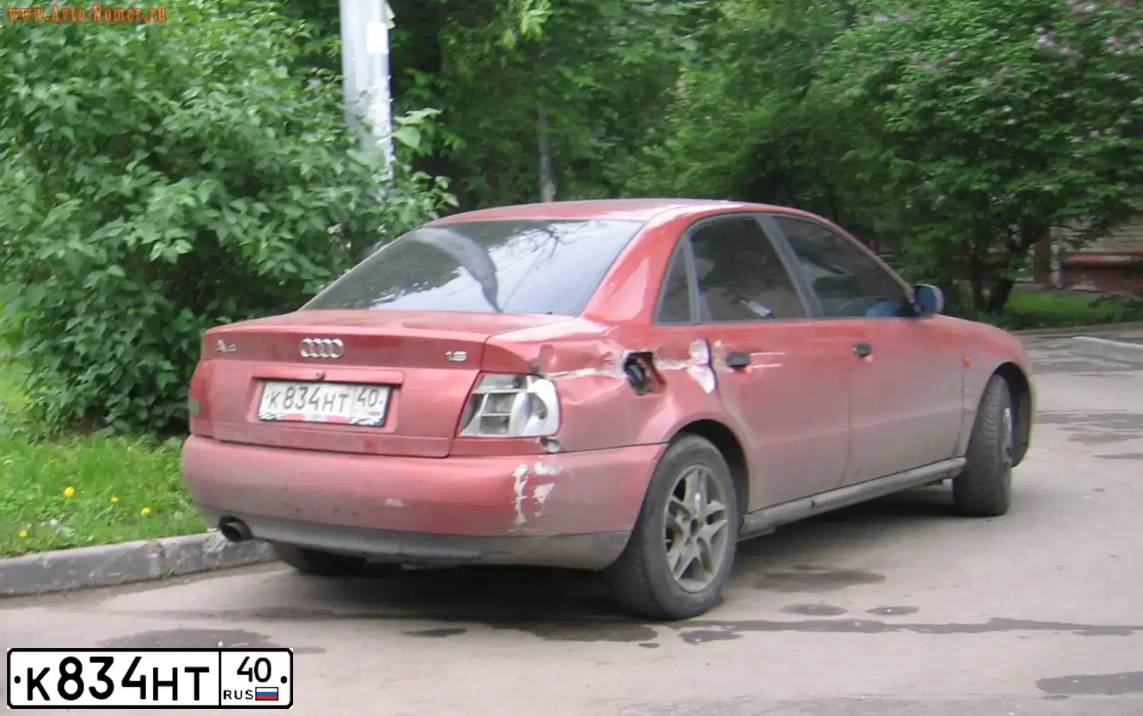 Фото автомобиля AUDI A4, 1995 — госномер К834НТ40. Цвет: КРАСНЫЙ