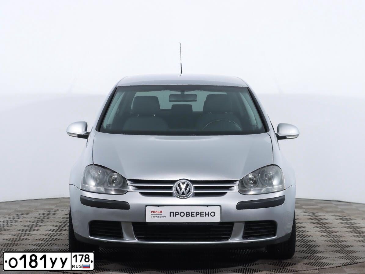 Фото автомобиля VOLKSWAGEN GOLF, 2005 — госномер В669ХЕ147. Цвет: Серебристый