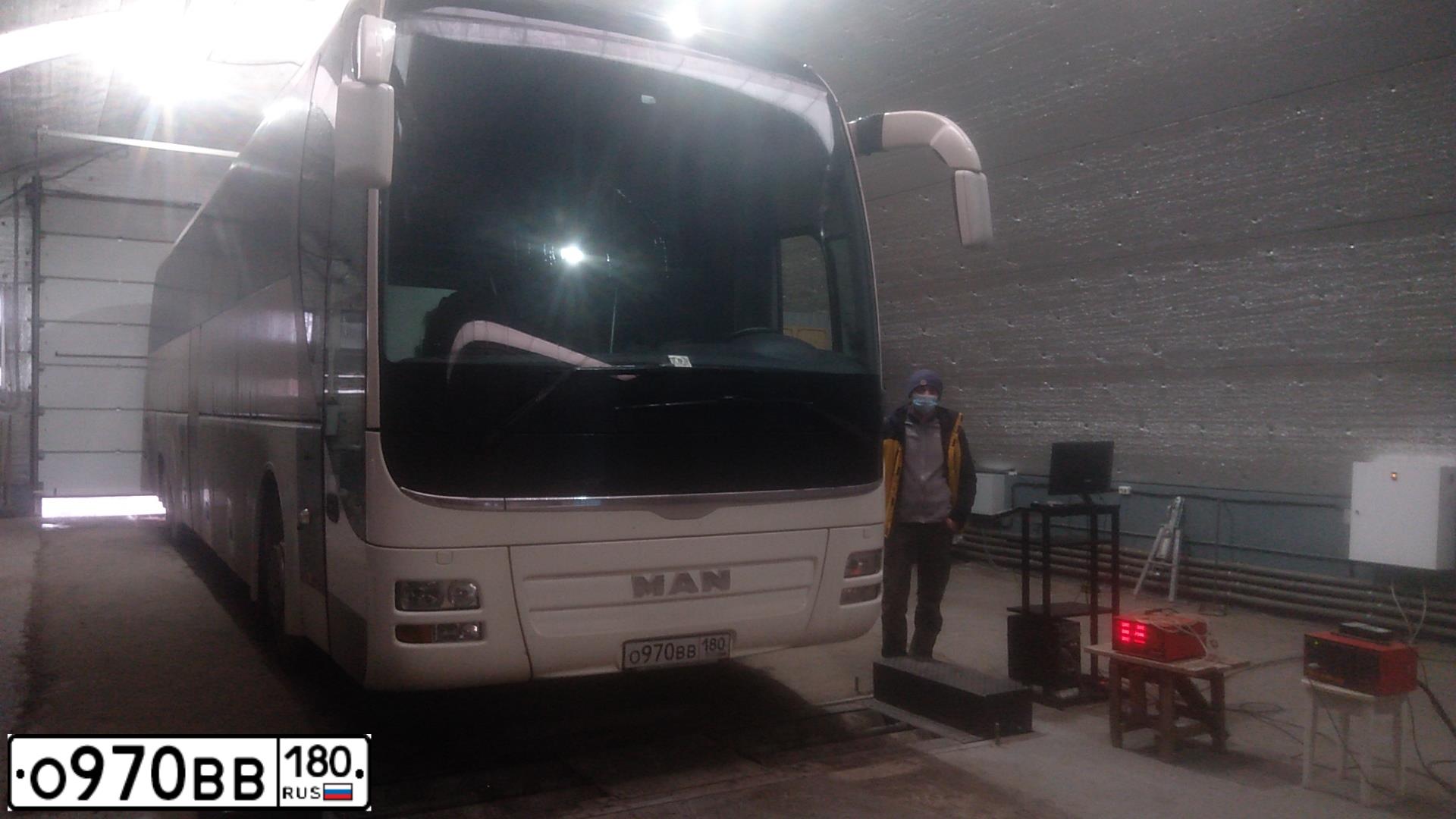 Фото автомобиля МАН LIONS COACH L R08 MAN LIONS COACH L R08, 2013 — госномер О970ВВ180