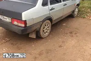 Фото автомобиля LADA 2109 SAMARA, 2002 — госномер О898ТС18. Цвет: СЕРЕБ ЖЕЛТ.ЗЕЛЕН