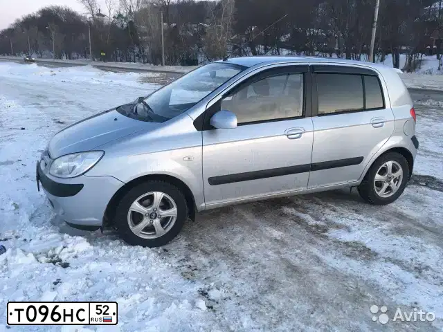 Фото автомобиля HYUNDAI GETZ, 2005 — госномер Р663ХК52. Цвет: СЕРЕБРИСТЫЙ