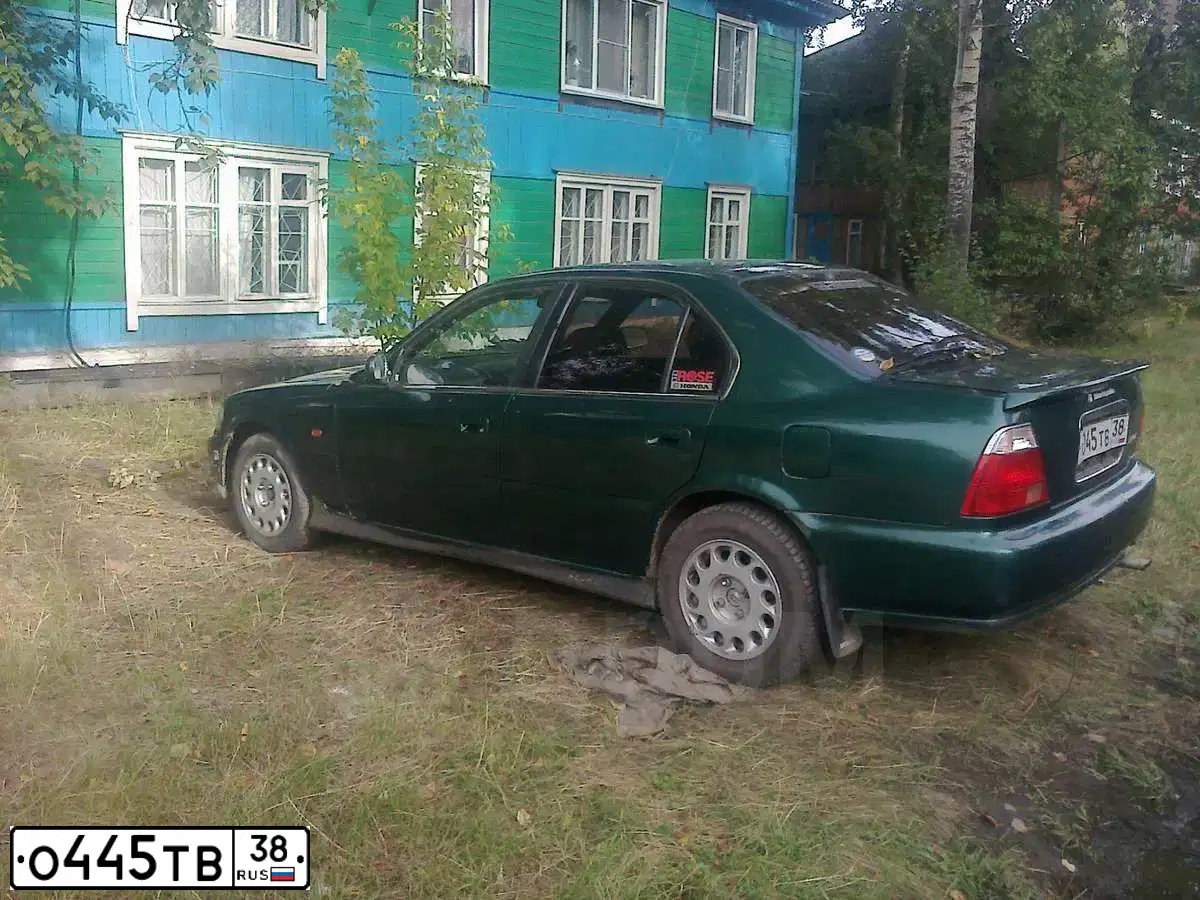 Фото автомобиля LADA 2108 SAMARA, 1999 — госномер К630НТ138. Цвет: Красный