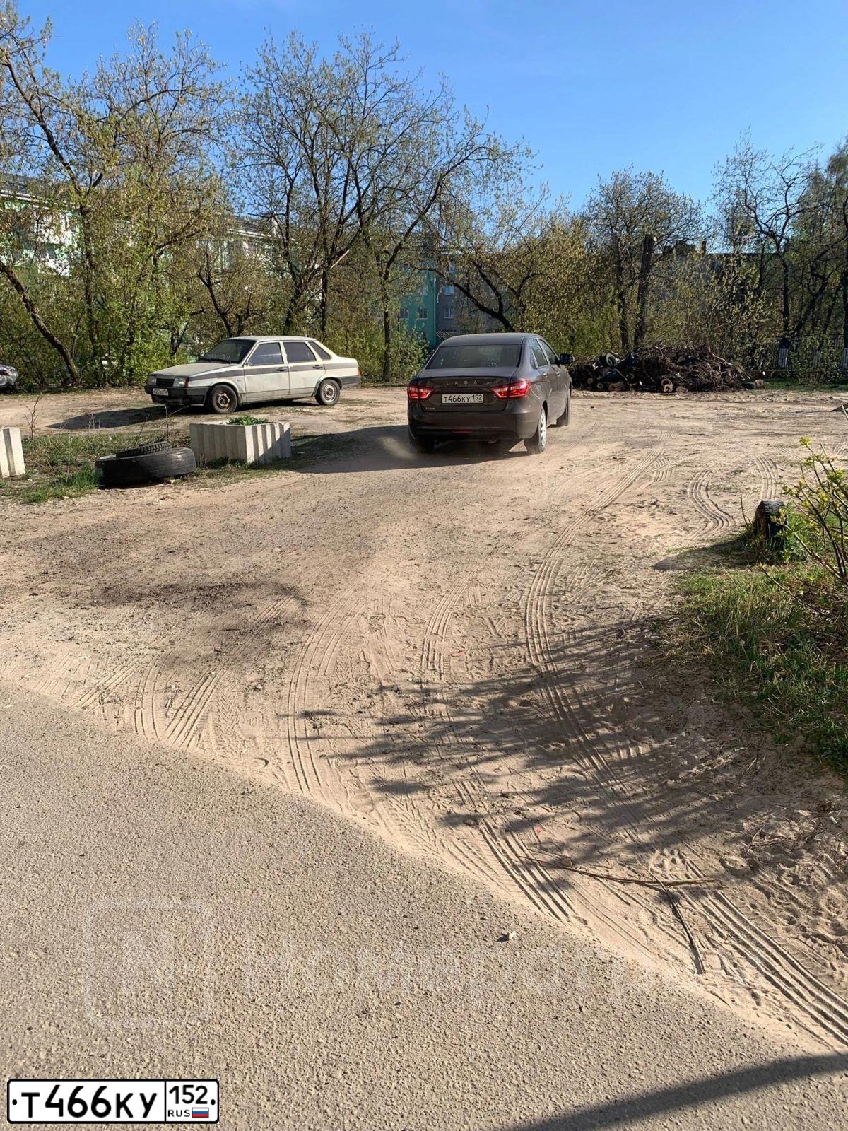 Фото автомобиля LADA VESTA GFL110, 2021 — госномер Т466КУ152. Цвет: Коричневый