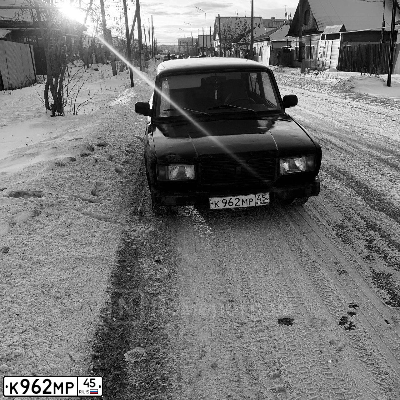 Фото автомобиля LADA 2107, 2004 — госномер А530ОВ45