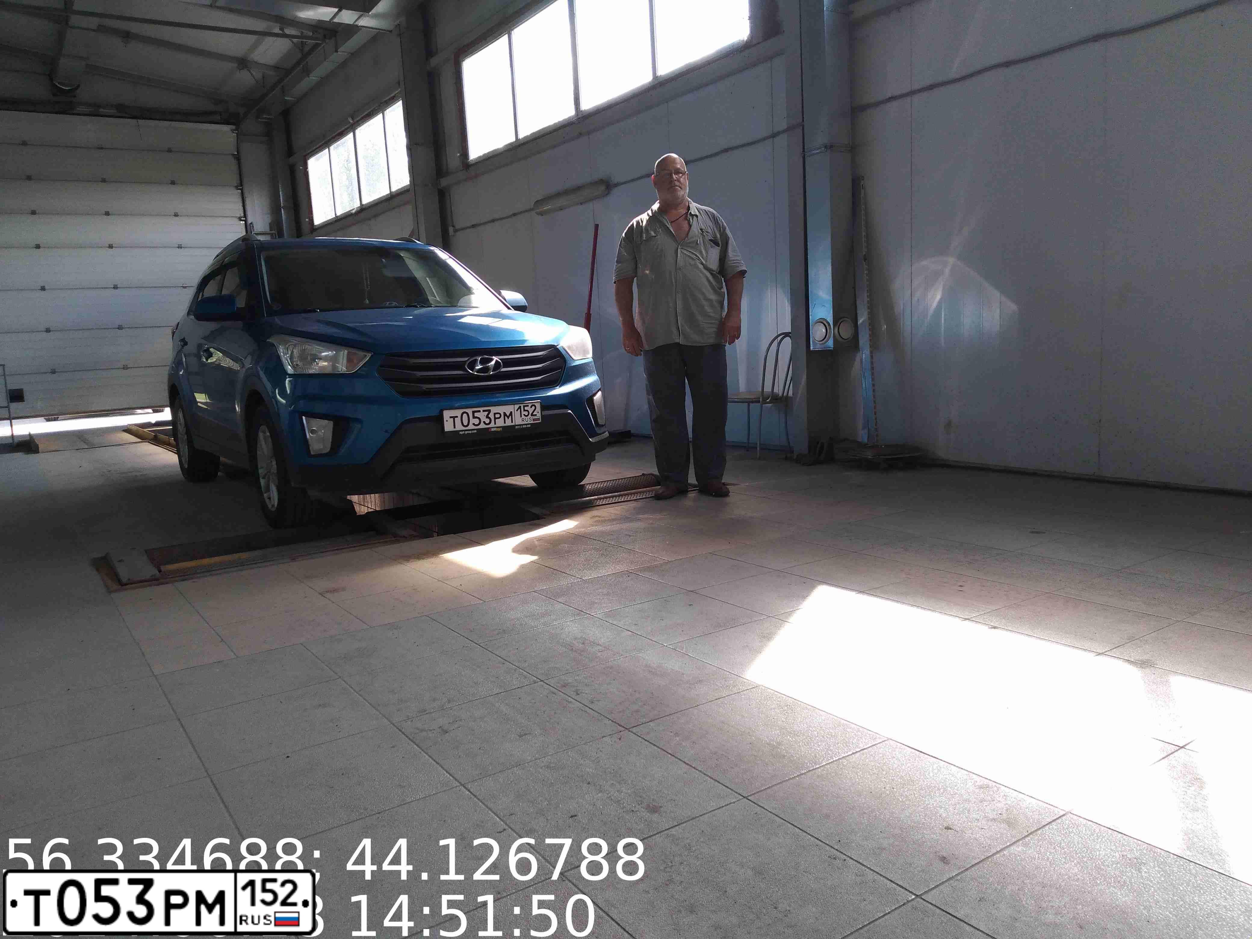 Фото автомобиля HYUNDAI CRETA, 2016 — госномер Т053РМ152. Цвет: СИНИЙ