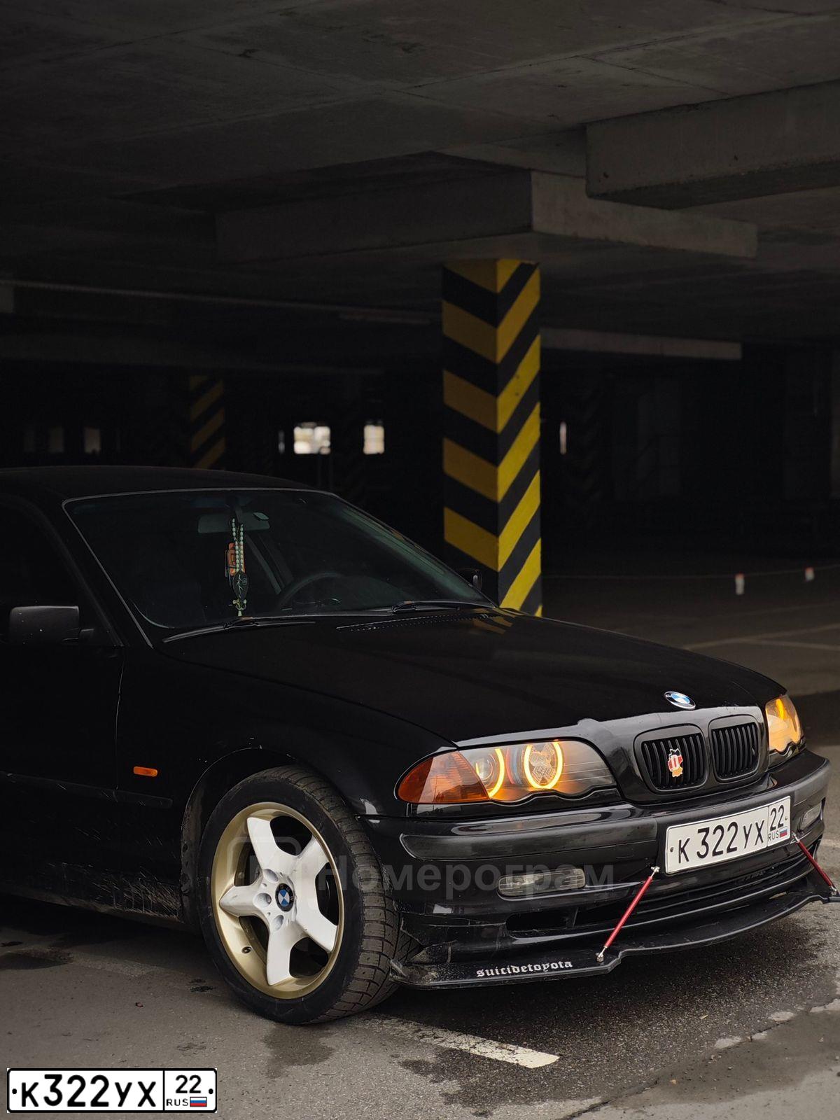 Фото автомобиля BMW SERIE 3, 1999 — госномер К322УХ22. Цвет: ЧЕРНЫЙ