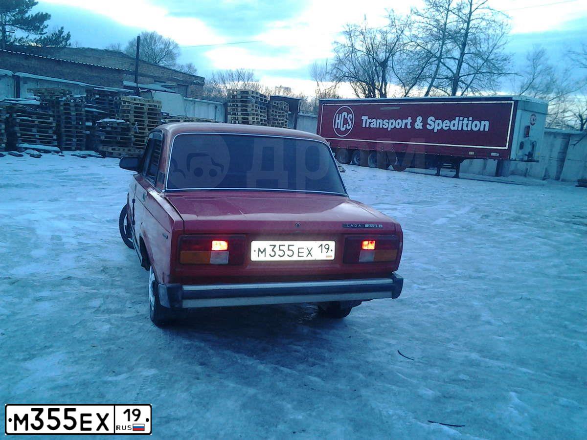 Фото автомобиля VAZ 2105 LADA, 1987 — госномер М355ЕХ19