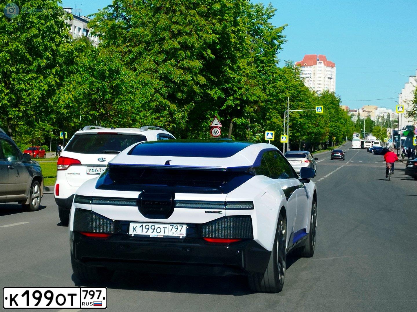 Фото автомобиля HIPHI БЕЗ МОДЕЛИ Z, 2023 — госномер К199ОТ797. Цвет: Белый