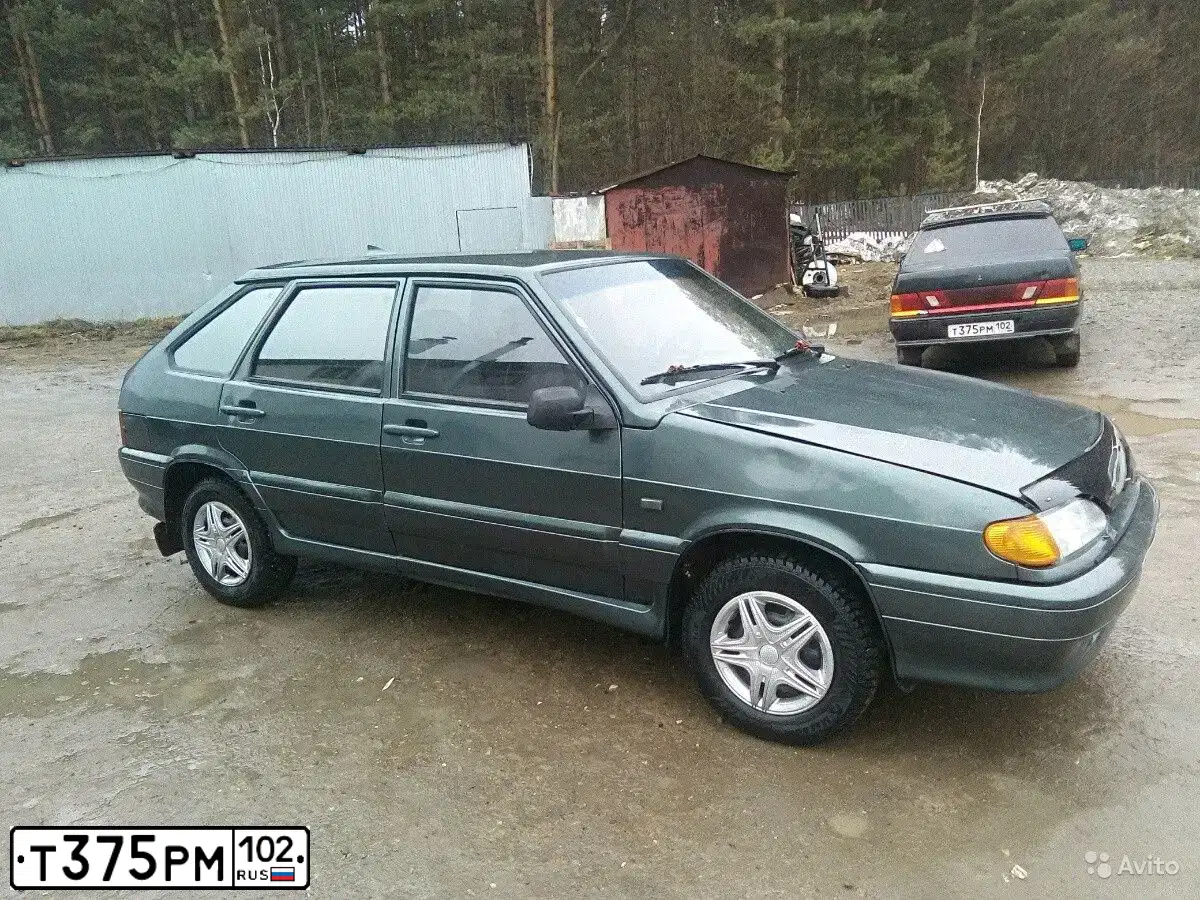 Фото автомобиля LADA 2115 SAMARA, 2007 — госномер Х068ВК102. Цвет: ГРАФИТОВЫЙ МЕТАЛЛИК