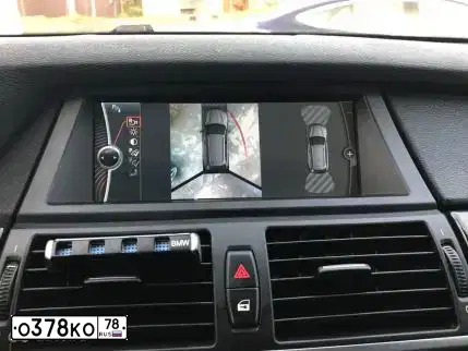 Фото автомобиля TOYOTA RUNNER, 1995 — госномер О378КО78. Цвет: Красный