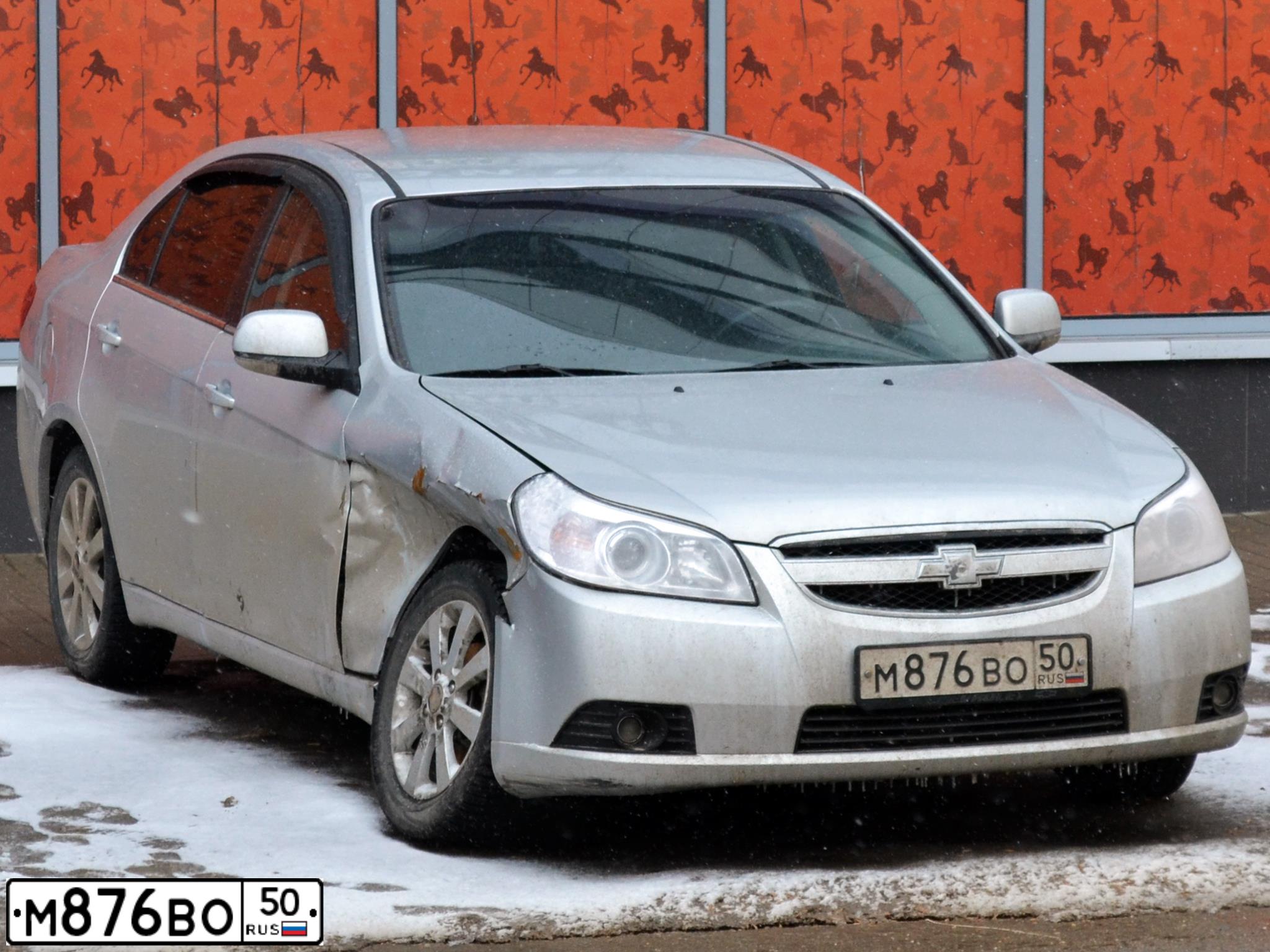 Фото автомобиля CHEVROLET EPICA, 2011 — госномер В144УМ790. Цвет: СЕРЕБРИСТЫЙ