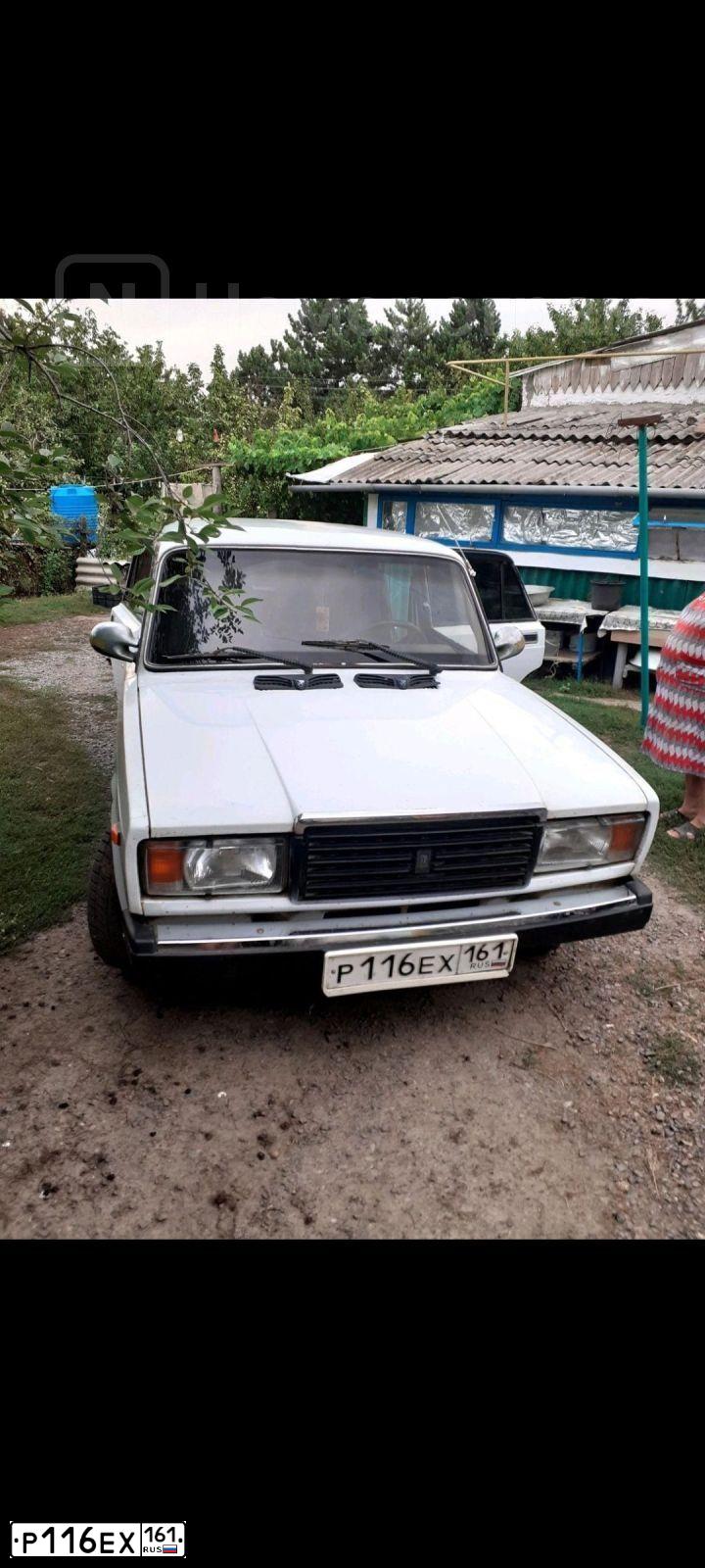 Фото автомобиля ВАЗ 21074 ЛАДА 2107, 2004 — госномер В871КН761. Цвет: ЯРКО-БЕЛЫЙ