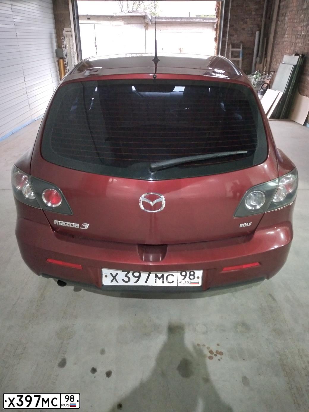 Фото автомобиля MAZDA 3, 2008 — госномер Х397МС98. Цвет: КРАСНЫЙ