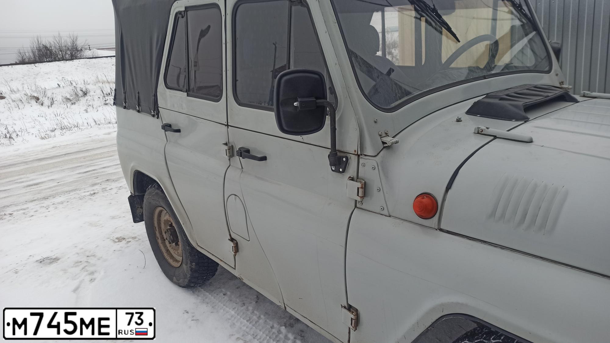 Фото автомобиля UAZ 3151 / HUNTER, 1997 — госномер М418ВР13. Цвет: БЕЛАЯ НОЧЬ