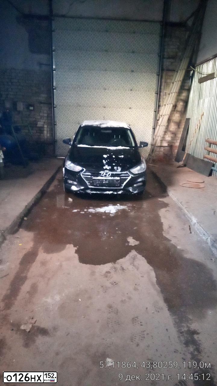 Фото автомобиля HYUNDAI SOLARIS, 2017 — госномер Х336ВУ152. Цвет: ЧЕРНЫЙ